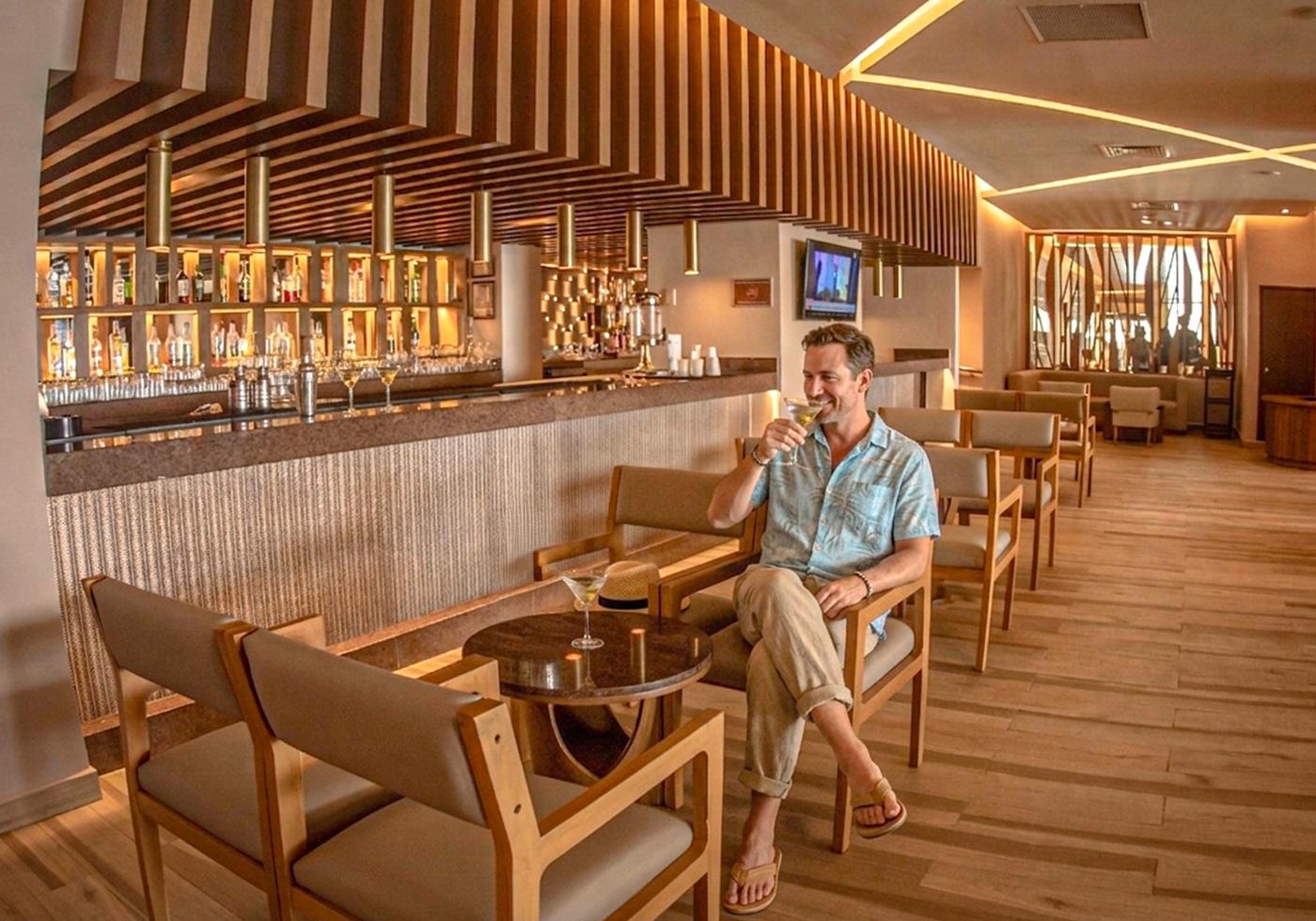 Lobby bar en Royal Solaris Cancún